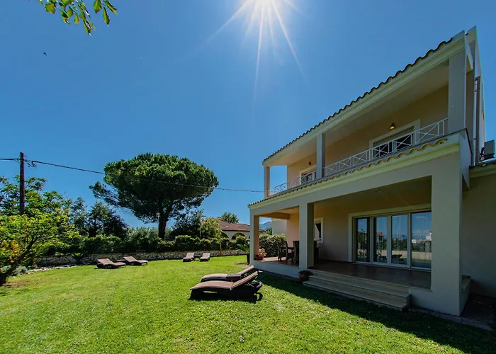 Luxury House Villa *