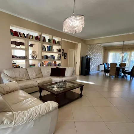 Luxury House *